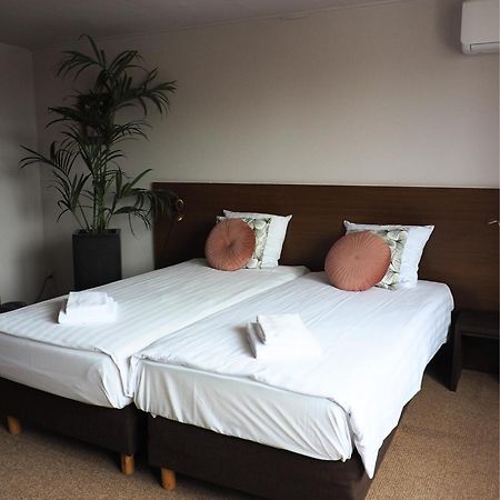 Hotel 'T Vertrek Boxmeer Bagian luar foto